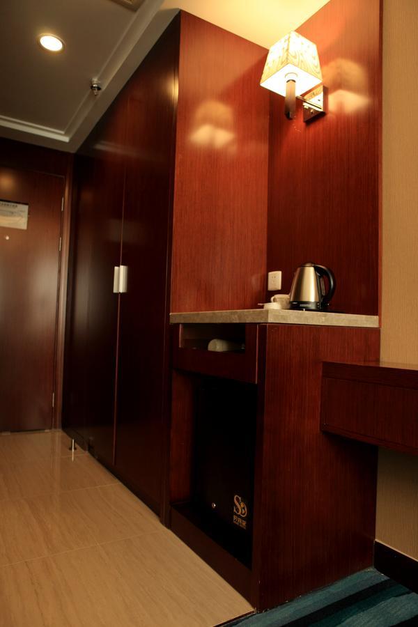Metropolo Hotel Shijiazhuang Yuhua Wanda Plaza Exterior foto